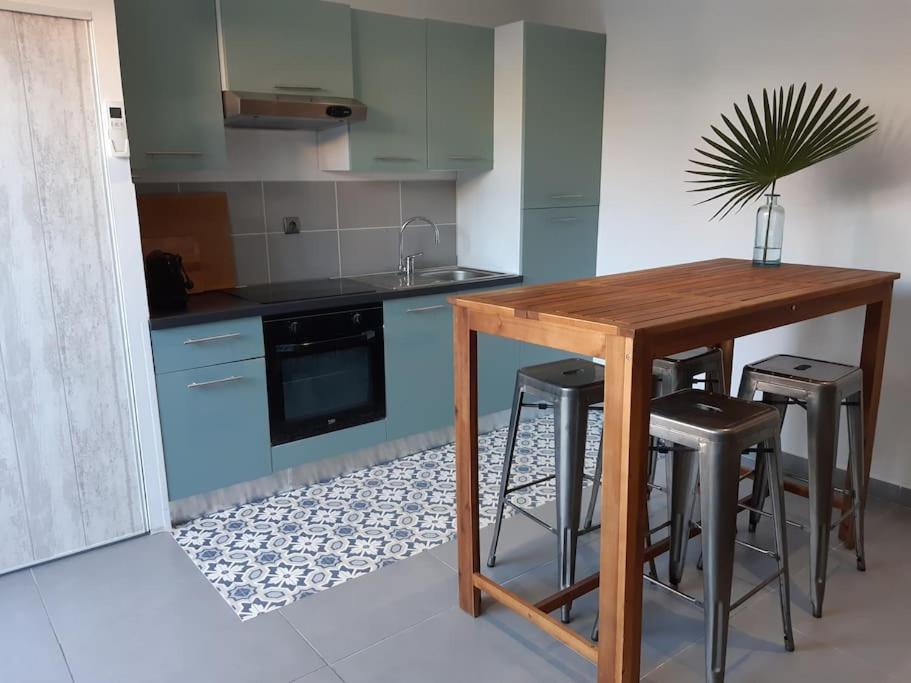 Grand Studio Avec Patio Марсель Экстерьер фото