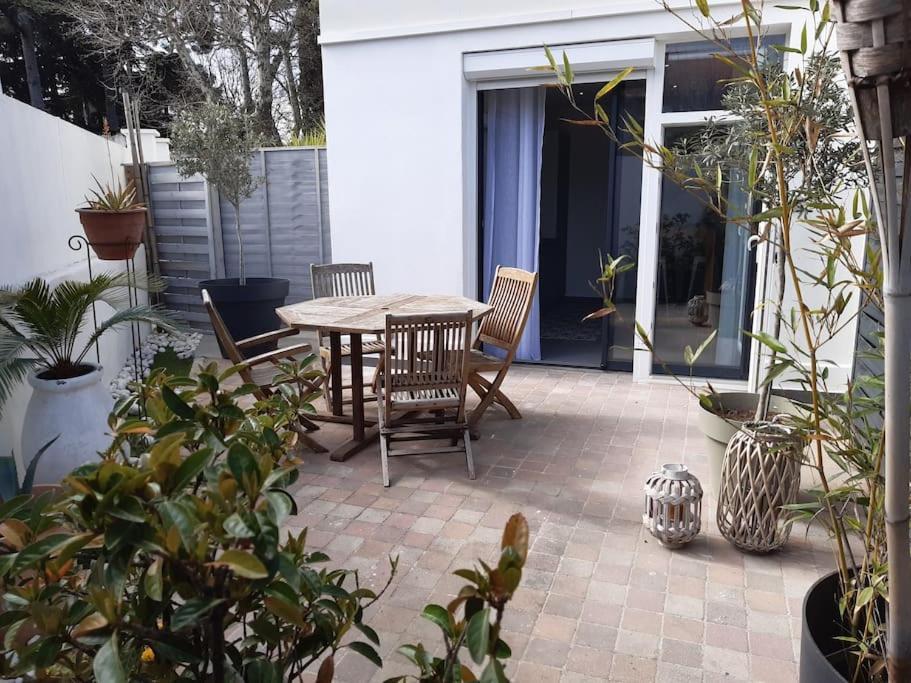 Grand Studio Avec Patio Марсель Экстерьер фото